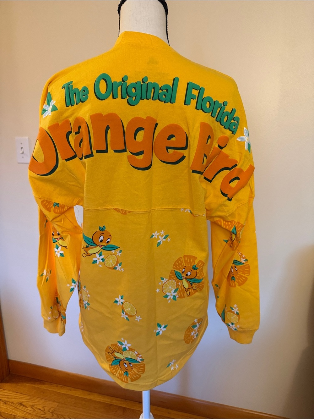 Disney Yellow Long-Sleeve Orange Bird & Citrus Print Top - Picture 2 of 6